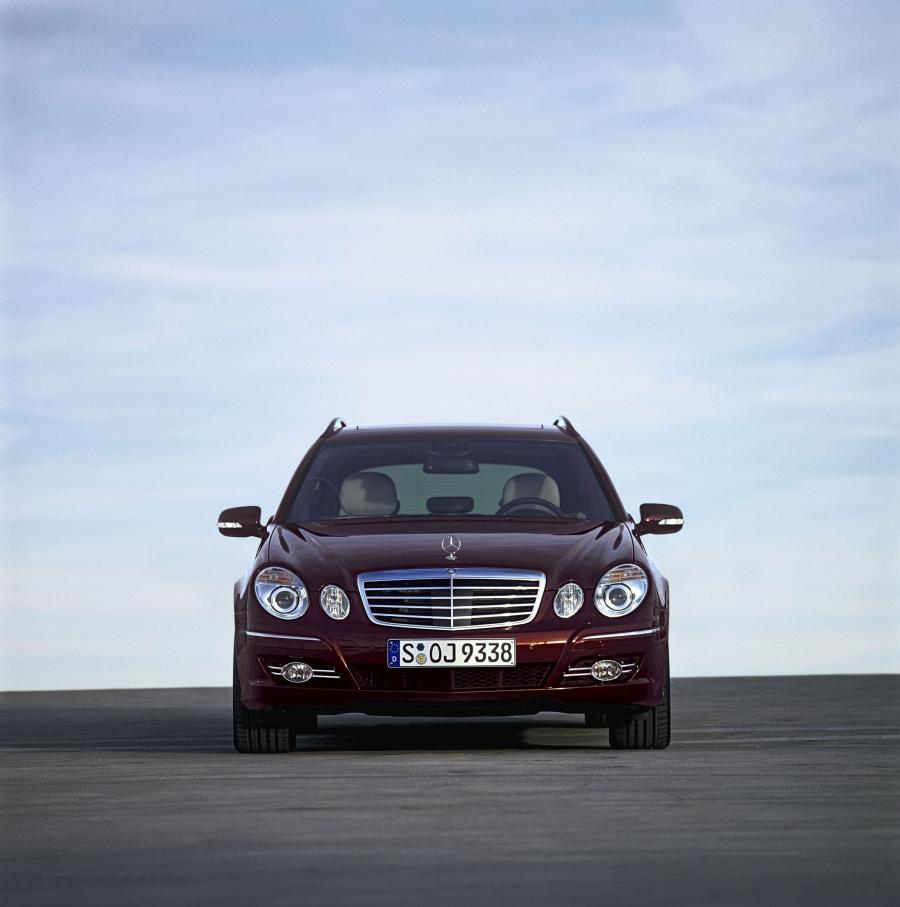  Mercedes-Benz E-Class Estate 2007 года  (фото 37 из 43)